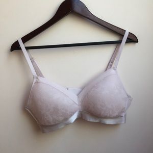 Soma pink barely worn wireless bra 40B